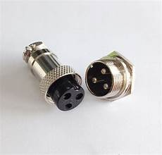 Industrial Type Plugs