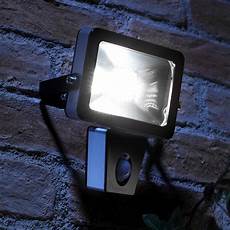 Led Pir Sensor Lamp