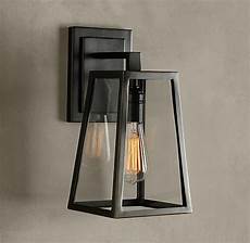 Lighting Fixtures With Flat Tempered Glass
