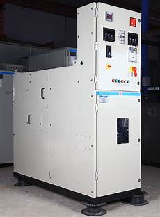 Outdoor Circuit Breaker