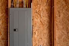 Outdoor Circuit Breaker